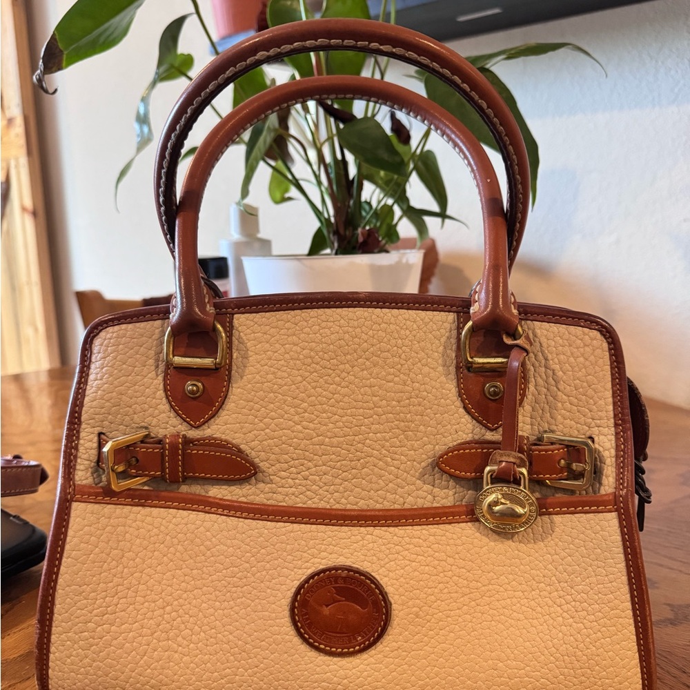 Vintage Dooney & Bourke Cream and Tan Satchel